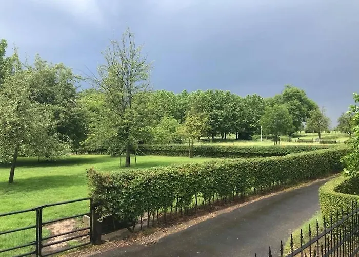 아파트 Hoeve Op De